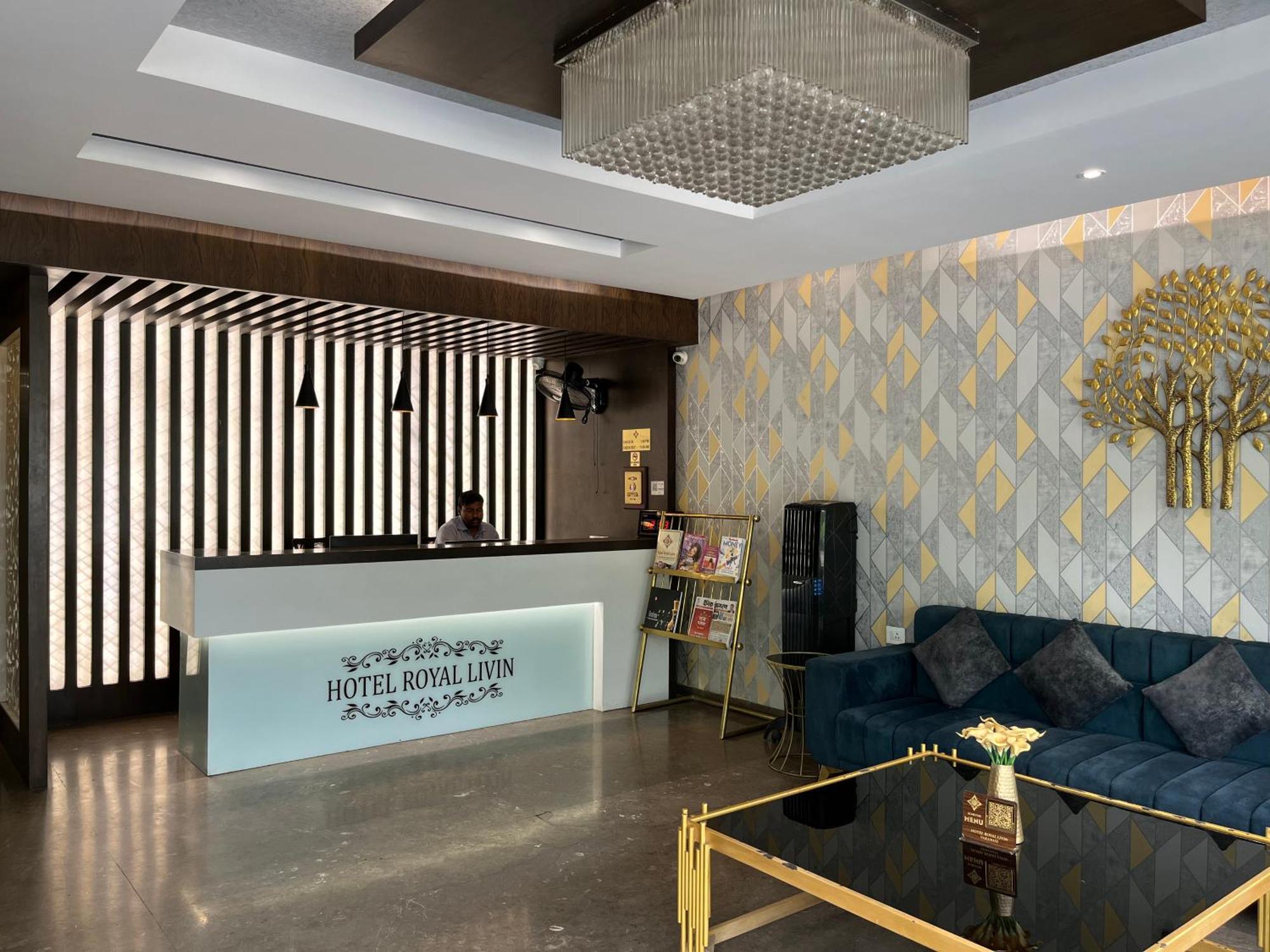 Royal Livin Hotel